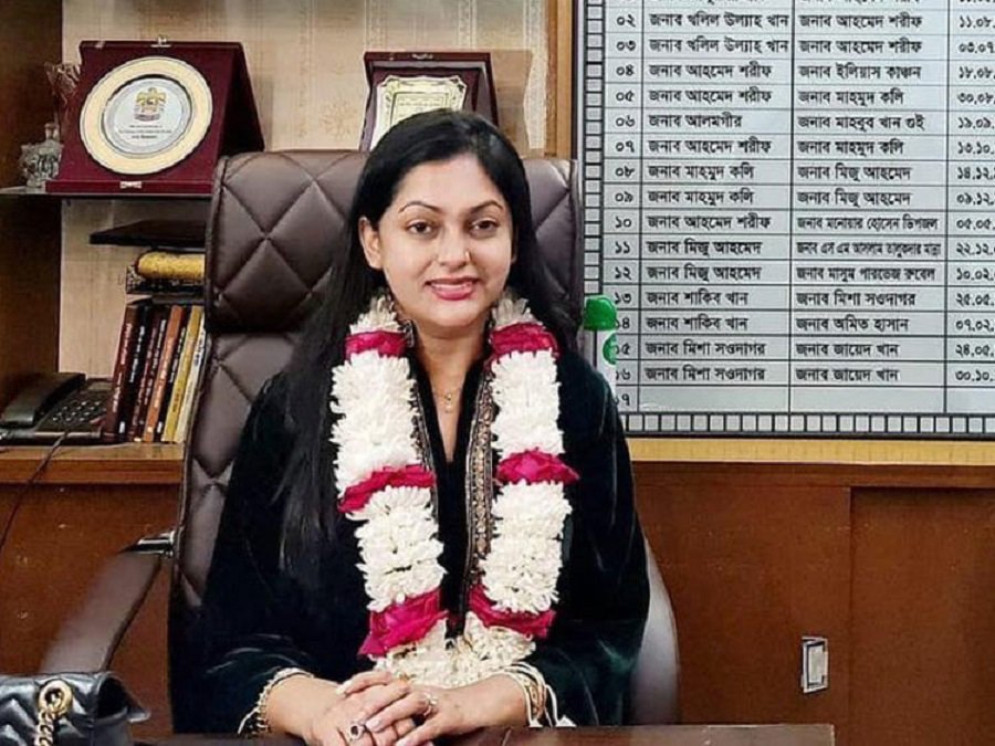 অবশেষে নিপুণ সাধারন সম্পাদক